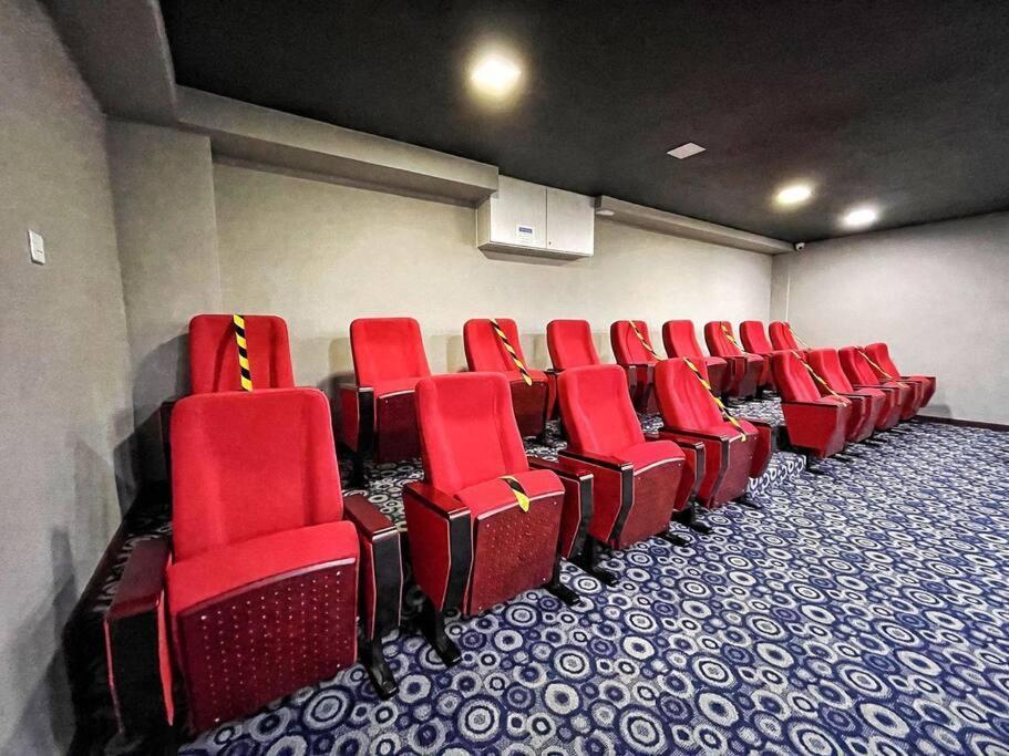 teo resident 2 vivacity jazz suite 4 Kuching Esterno foto