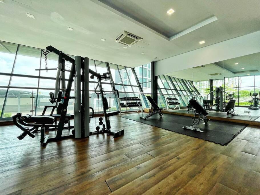 teo resident 2 vivacity jazz suite 4 Kuching Esterno foto