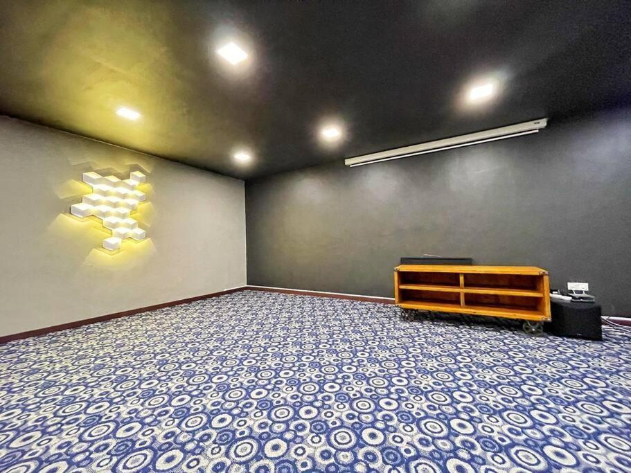 teo resident 2 vivacity jazz suite 4 Kuching Esterno foto